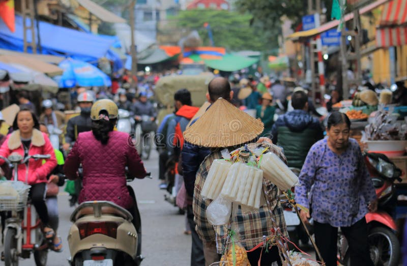 Quần dáng cong đang gây sốt với thiết kế độc đáo và tính ứng dụng cao, giúp tạo hiệu