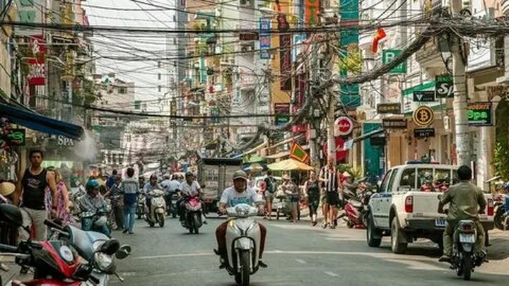 Khởi Nghiệp An Toàn và Bền Vững với Hotspot Matrix