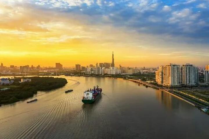 Nội dung: Mùa hè đang đầy vui vẻ với những bức tường nhảy vò đang xu hướng trên mạng